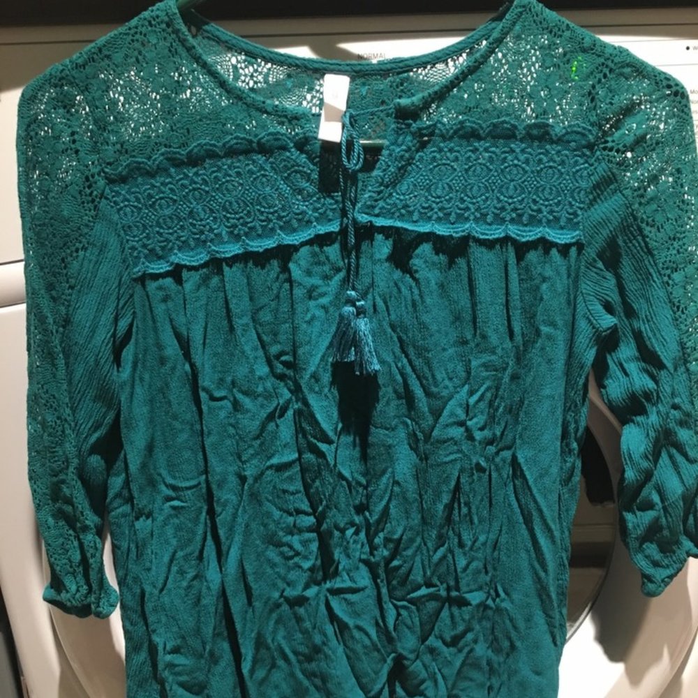 Merona Lace 3/4 Sleeve